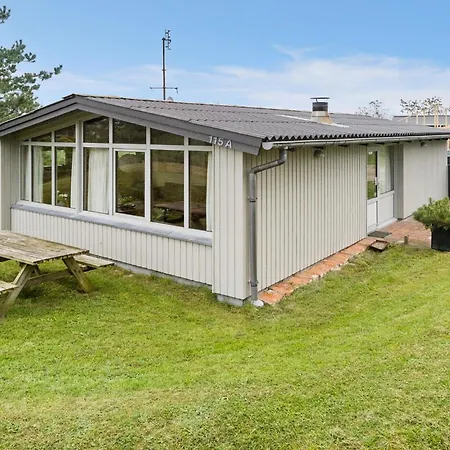 Hébergement de vacances 2 Bedroom Stunning In Romo