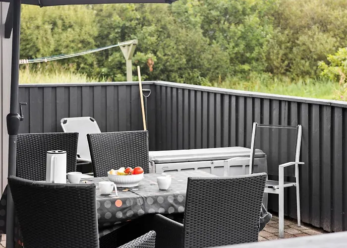 2 Bedroom Stunning In Дом отдыха Romo